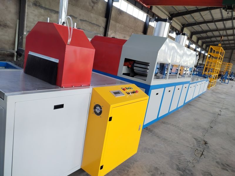 選對(duì)履帶式玻璃鋼拉擠設(shè)備，開啟高效生產(chǎn)之路