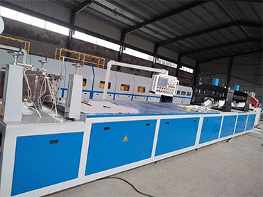 伺服液壓牽引機(jī)的優(yōu)點(diǎn)有哪些？